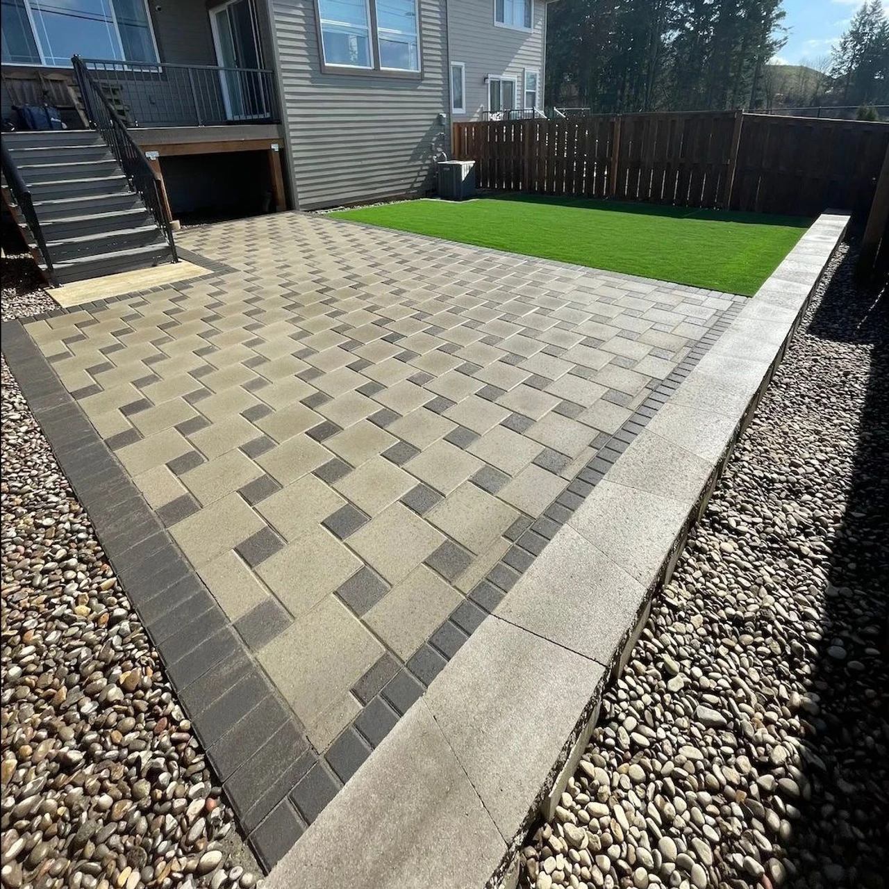 pavers and turf backyard